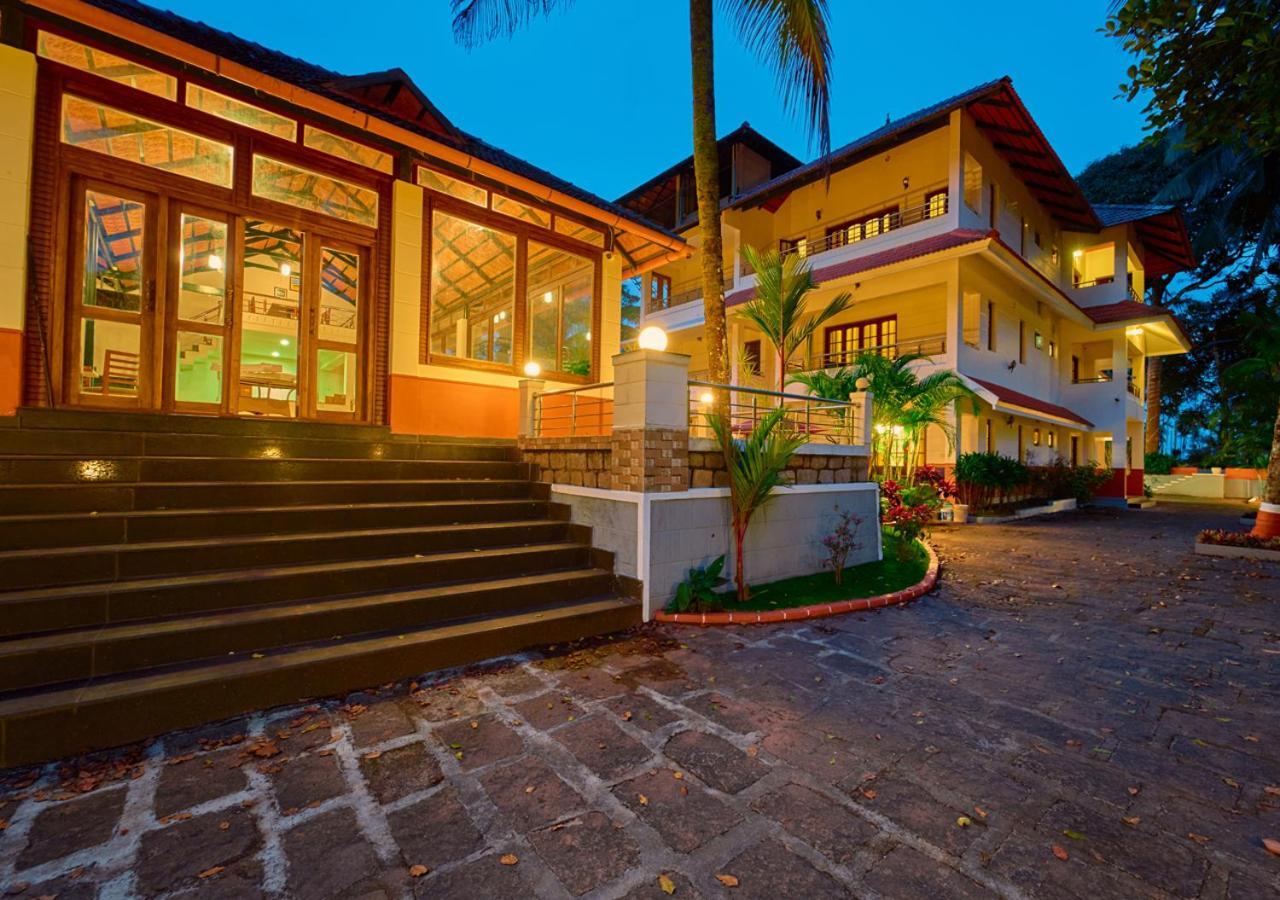 Ushasree Wayanad Heritage Premium Pool Resort By Voye Homes Ambalavayal Exteriör bild