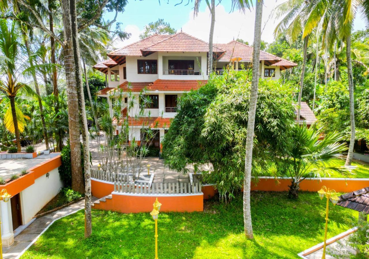 Ushasree Wayanad Heritage Premium Pool Resort By Voye Homes Ambalavayal Exteriör bild