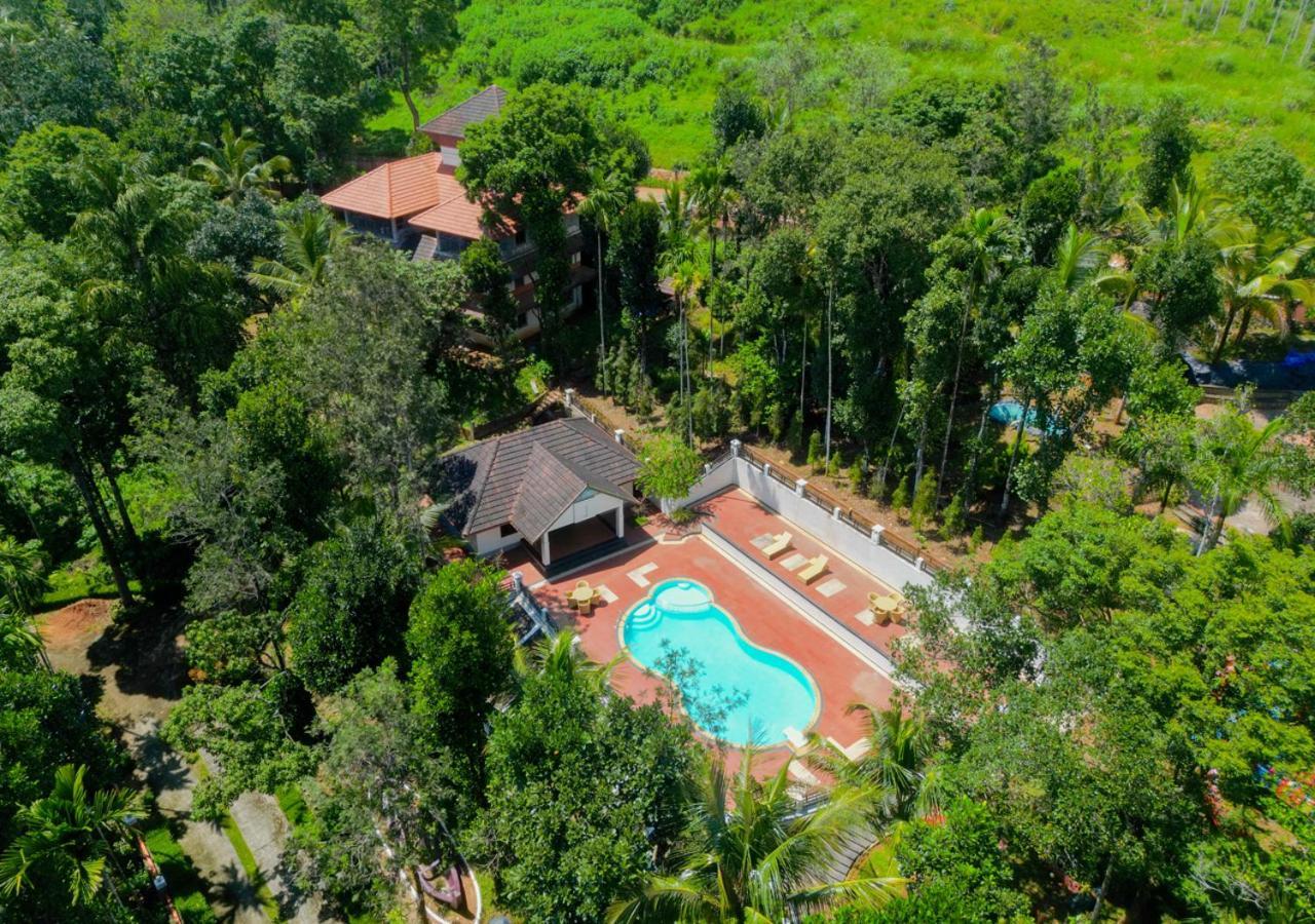 Ushasree Wayanad Heritage Premium Pool Resort By Voye Homes Ambalavayal Exteriör bild
