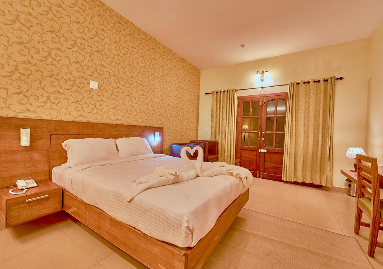 Ushasree Wayanad Heritage Premium Pool Resort By Voye Homes Ambalavayal Exteriör bild